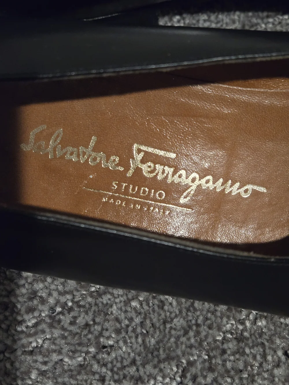 Salvatore Ferragamo Men's Black Leather Tassel SlipOn Loafer 9 EE Classic Luxury